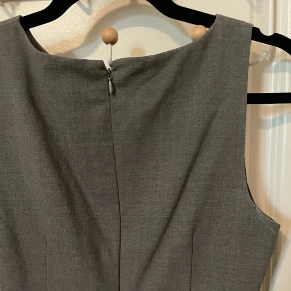 Theory Grey Sheath Dress - Picture 5 of 7